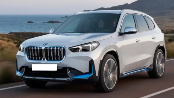 BMW iX1 LWB